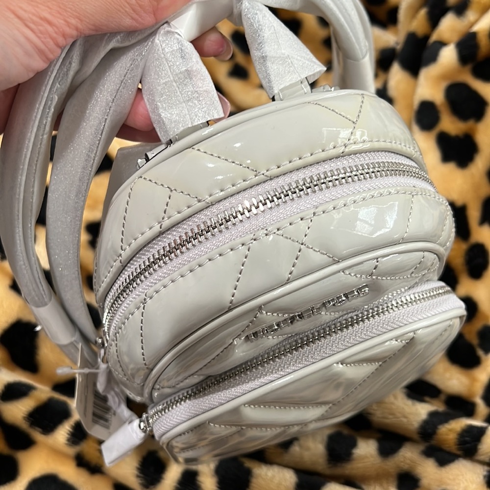 Mk mini backpack 🎒 - Picture 4 of 6